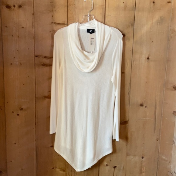 Iz Byer Sweaters - IZ Byer Long sweater Cream cowl neck